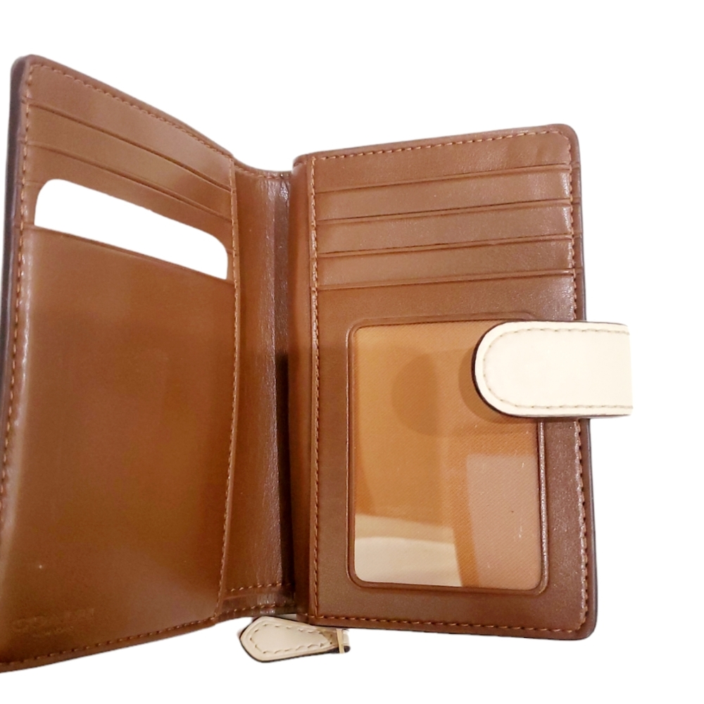 Coach Beige Colorblock Signature Wallet - Picture 5 of 6
